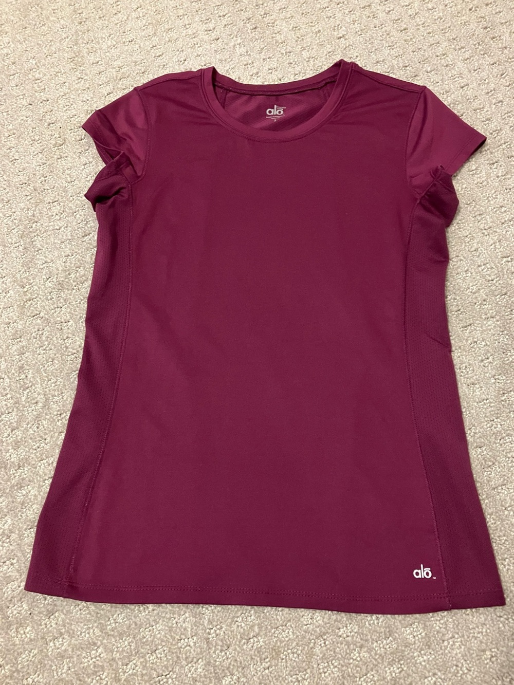 Alo Yoga Magenta Performance Tee Athletic Top Size Small